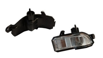 Skoda fabia 14 - rapid 12 - turn signal in the mirror right, фото