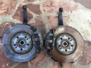 Mercedes ml w164 w251 trunnion hub right, фото