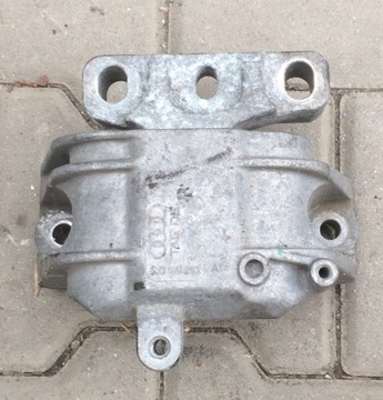 Audi tt 8j cushion motor boxes 8j0199262a, фото