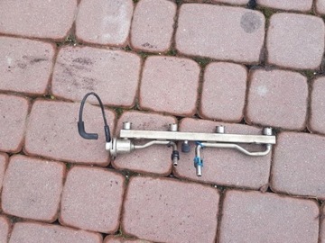 Fuel rail opel meriva a 55355609, фото