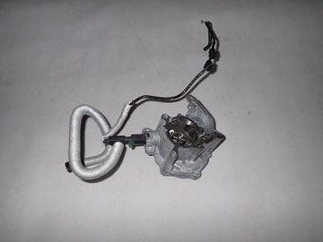 Dw passat cc насос вакуумна 06j145100g, фото