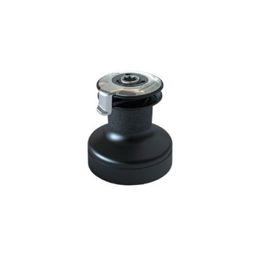 Winch lewmar self-winding 55 st evo on yacht, фото