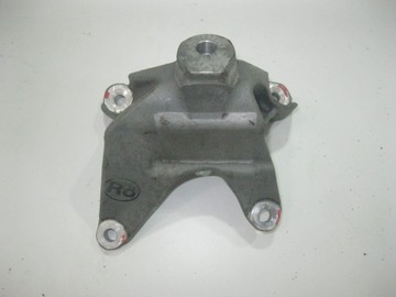 Audi a4 8w b9 3.0 tfsi кронштейн двигателя 8w0199307c, фото