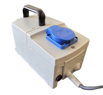 Портативний розділовий трансформатор 230/230v/250W
