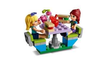 LEGO Friends 41339 Фургон Мии