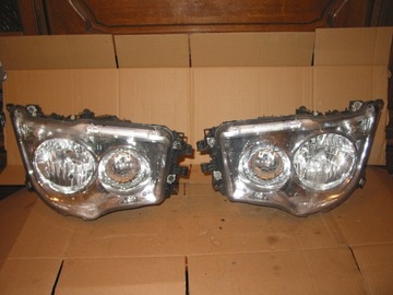 lampa przod mercedes W960 actros orginal europa