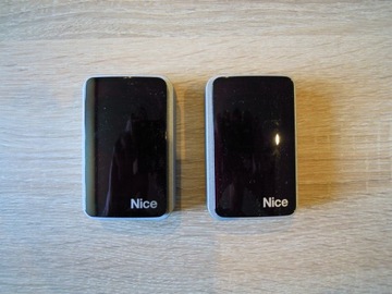 КОМПЛЕКТ Nice ROBUS 400 2xpilot ФОТОЛАМПА