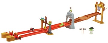 HASBRO ANGRY BIRDS GO PIG ROCK RACEWAY A6030