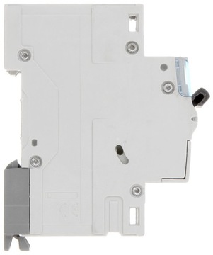 Автоматический выключатель Legrand 230 В IP20 1P S-301 B32 A