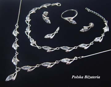 Красивые серебряные серьги с сапфирами (925).