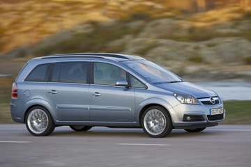 КОМПЛЕКТ ФИЛЬТРОВ GM OIL 5W30 OPEL ZAFIRA B 1.9 CDTI