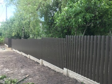 Furtka, brama przesuwna sztachetowa, montaż TREBOR