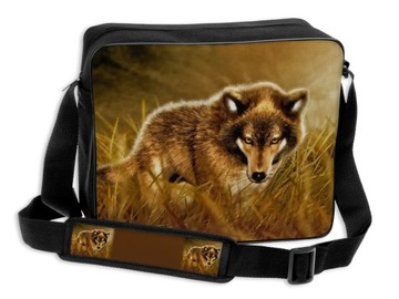 TORBA DUŻA WILK 11 SAMOTNY WILK TRAWA SPACER