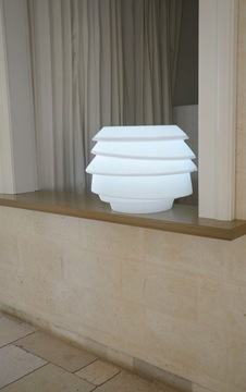 HIT Nietypowa Lampa LED z tworzywa, MADE IN ITALY