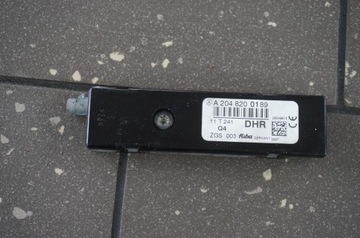 WZMACNIACZ ANTENOWY MERCEDES W204 A2048200189