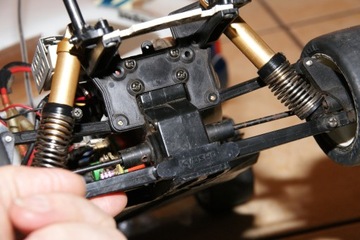 KYOSHO FORD ESCORT RS, отличная модель, ременный привод!