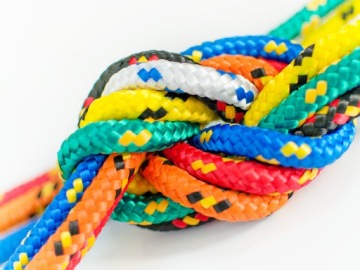 Веревка Плетеная парусная веревка из полипропилена, прочная, 4мм, ЖЕЛТАЯ, 10м