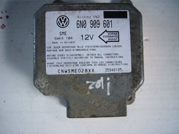 896/74 MODUŁ SENSOR AIRBAG PODUSZEK AUDI A4 B5 LF