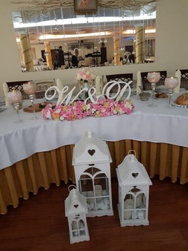 Инициалы Буквы для свадебного стола жениха и невесты в разных цветах.