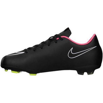 Футбольные бутсы Nike 651634-016, размер 27,5