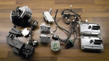 СВЕТОДИОДНЫЙ МОДУЛЬ MERCEDES BENZ AL305715204