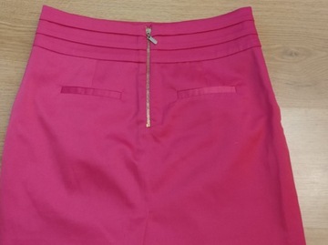 RESERVED elegancka różowa spódniczka rozmiar 34