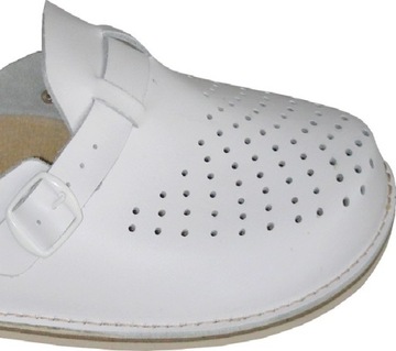 Klapki skórzane damskie Fusbet pełne białe nr 38