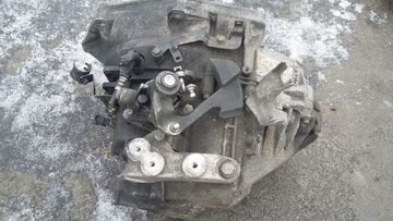 КОРОБКА ПЕРЕДАЧ OPEL INSIGNIA 2.0 CDTI 6 GEAR F40