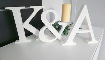 Инициалы Буквы для свадебного стола жениха и невесты в разных цветах.