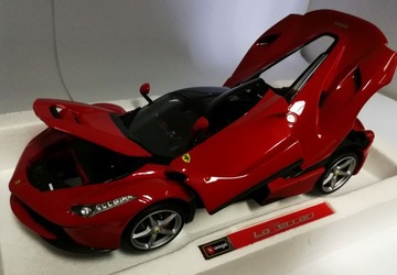 Модель Bburago 1:18 LaFerrari Signature Series