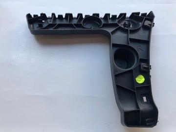 Prowadnica ślizg zderzaka 4G9807454B AUDI RS6 C7