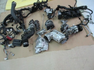 Коллектор впускной  генератор стартер qashqai 1,2t фото №1