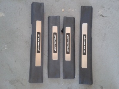 HYUNDAI IX55 VERACRUZ 2008R COUVE-JOINT PLANCHE SEUIL DU SEUIL - milautoparts-fr.ukrlive.com