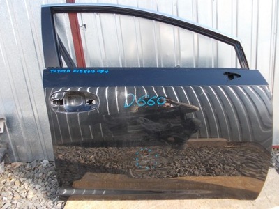 Дверь перед передние правое toyota avensis 09- фото №1