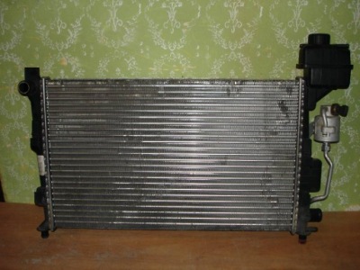 Радиатор воды кондиционер mercedes a-klasa w168 фото №1