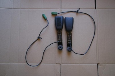 Левый правый pas клипса пряжка volvo s40 v50 04-12 фото №1