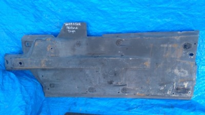 Защита подвеска пол skoda roomster правая фото №1