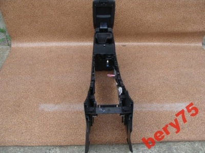 Mazda cx 7 08r підлокітник шкіра фото №1