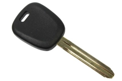 Ключ корпус toyota avensis corolla yaris rav4 фото №1