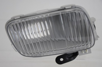 Toyota dyna 1999-2006 противотуманная фара правый новый ^ фото №1