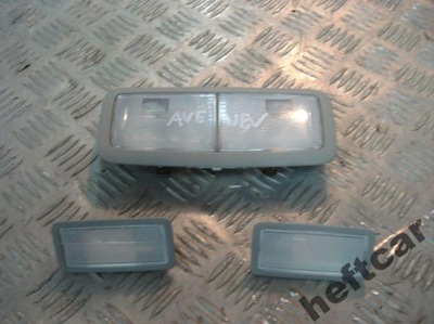 Toyota avensis 2011 лампа освітлення кабіни фото №1