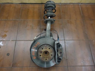 Поворотный кулак амортизационная стойка левая bmw 5 e60 e-60 3.0d фото №1