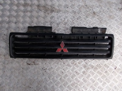 Mitsubishi pajero решётка радиатора передняя решётка радиатора 2001- фото №1