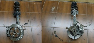 Поворотний кулак амортизаторна стійка ліва ford fiesta mk-7 1.4tdci фото №1