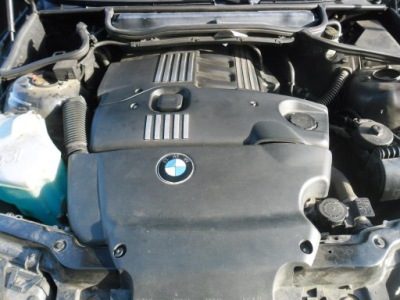 Интеркулер радиатор bmw e46 320d 2.0d 136km фото №1