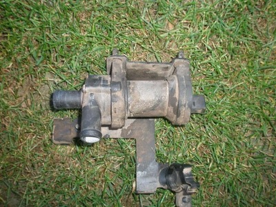 Vw lt 2.5 tdi помпа насос wody рідина фото №1