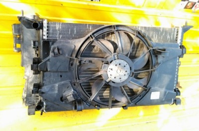 Renault laguna iii радіатор 2.0 b 08- комплект фото №1