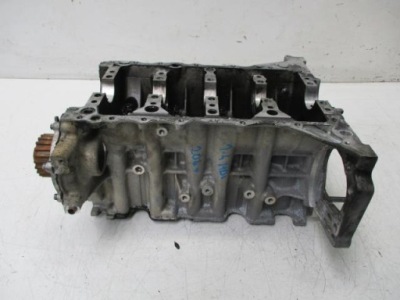 Блок двигателя peugeot 206 + 1.4 hdi фото №1
