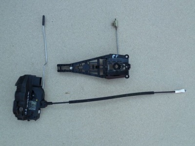 Замок дверь правых передних opel insignia фото №1