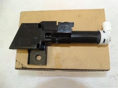 Омыватель левый subaru forester po 2013 фото №1